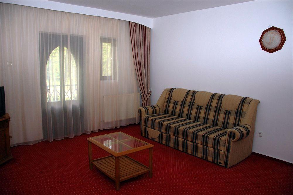 Marion Hotell Târgu-Mureş Exteriör bild